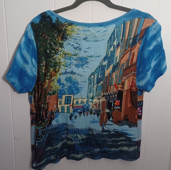 Y2K Chic City Tee - Picture 4 of 4